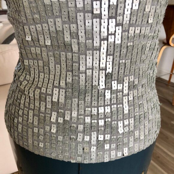Bisou Bisou Silver Sequins Tank Top, Size Medium - Picture 3 of 5